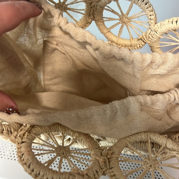 Handcrafted Tan Woven Bag - Picture 2 of 4